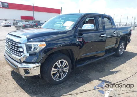 2020 Toyota Tundra 1794 Edition z USA, uszkodzony, nr VIN 5TFAY5F19LX885160